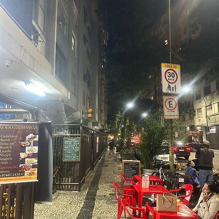 Copacabana / Lema, A Uma Quadra Da Praia 里约热内卢 外观 照片